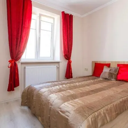 On Staroyevreyska 26 Apartment
